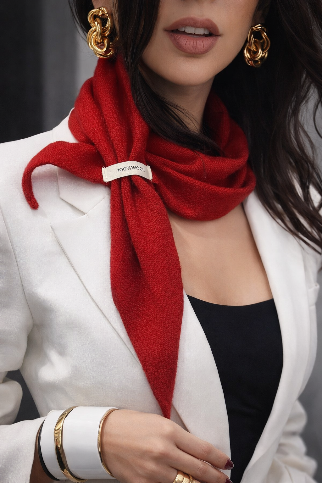 WOOL ONE – Dreieckstuch aus 100 % Wolle Farbe Rot